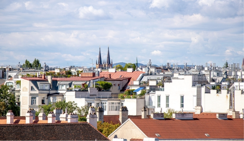 Wohnimmobilien- und Gewerbeimmobilienmarktberichte